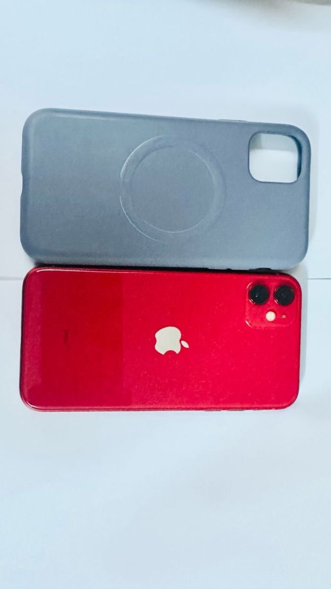 iPhone 11 5 mois d\'utilisation, batterie 76% de capacité