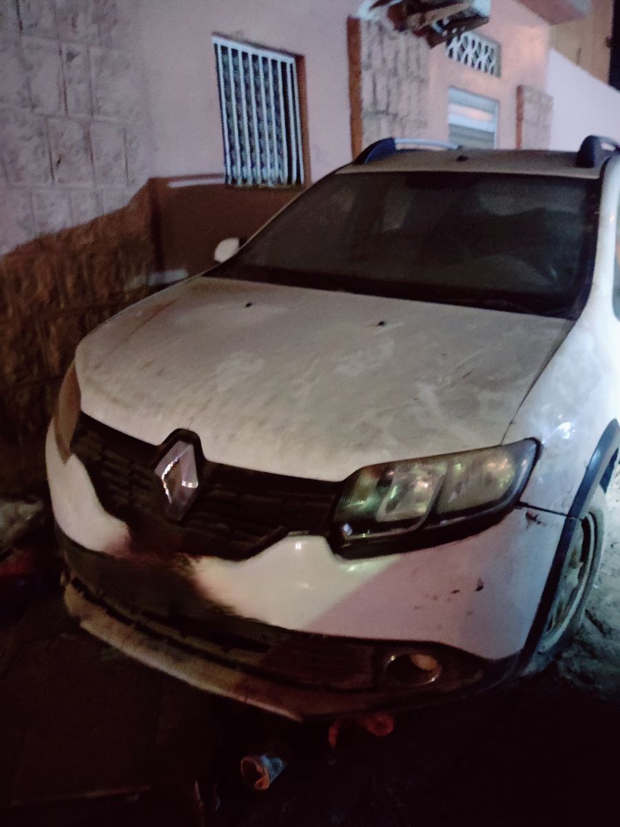 Renault Sandero en excellent état, climatisation froide, prix négociable