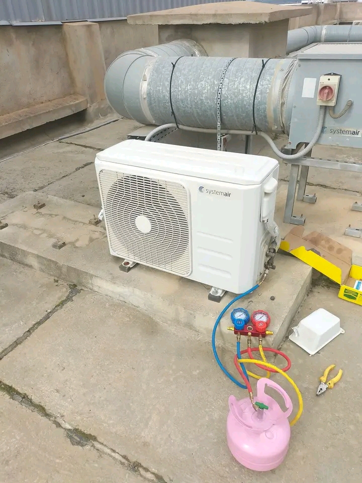 Service de Lavage et Maintenance pour climatiseurs