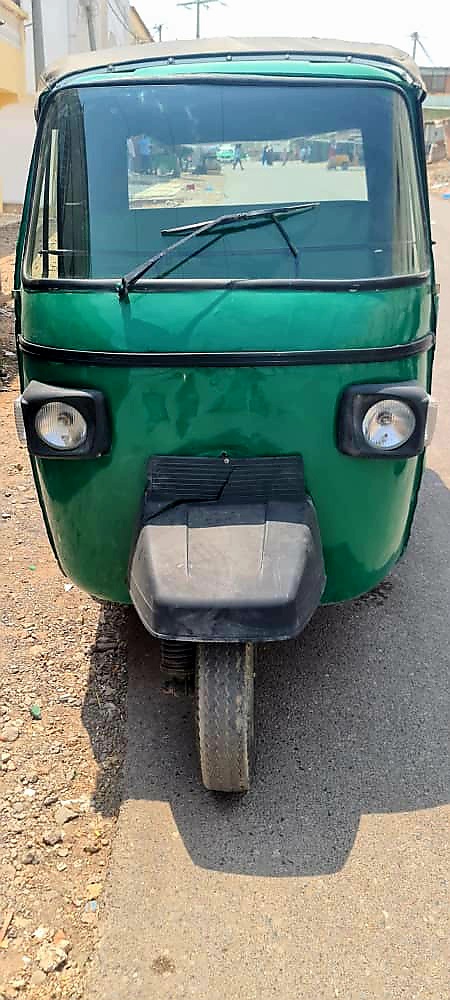 Baajaj Peugeot à vendre, modèle Marill ancien en bon état