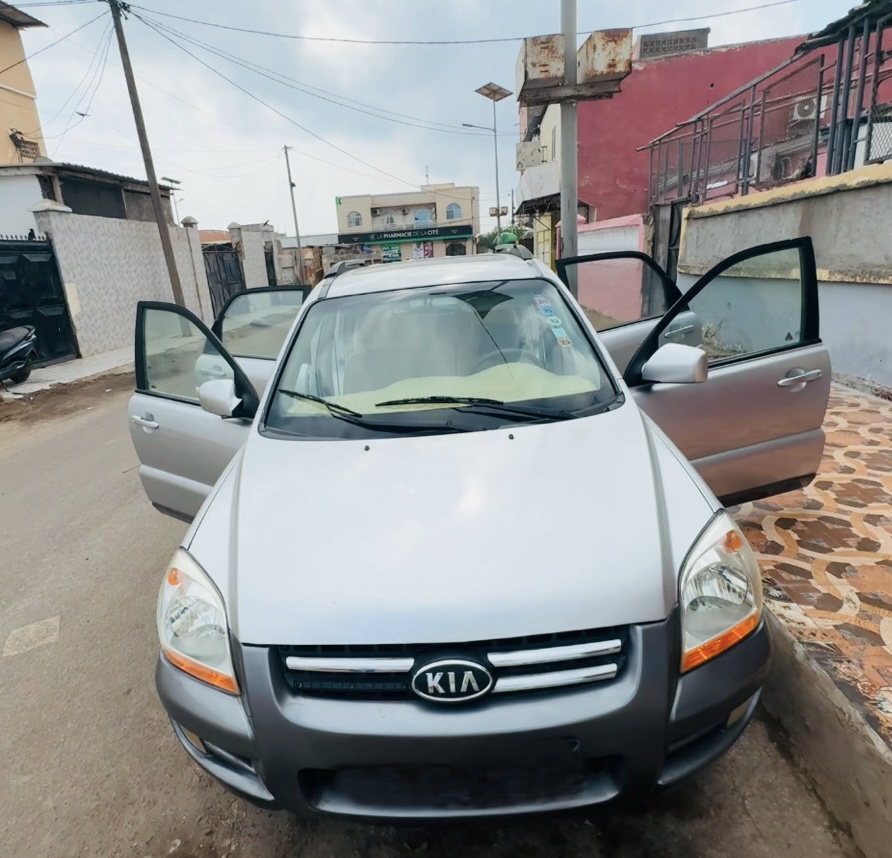 KIA Sportage 2006, boîte Automatique, climatisation en très bon état