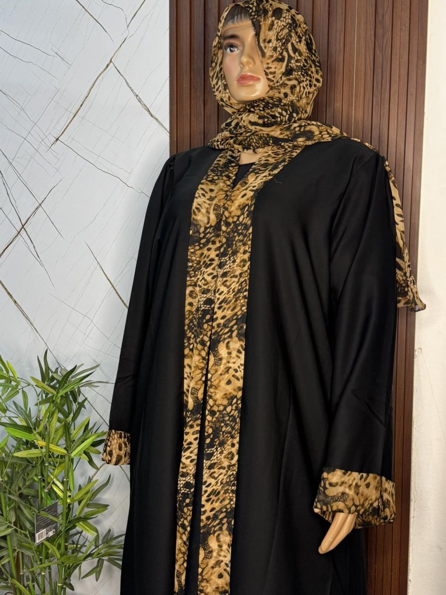 Abaya neuve élégante à petit prix