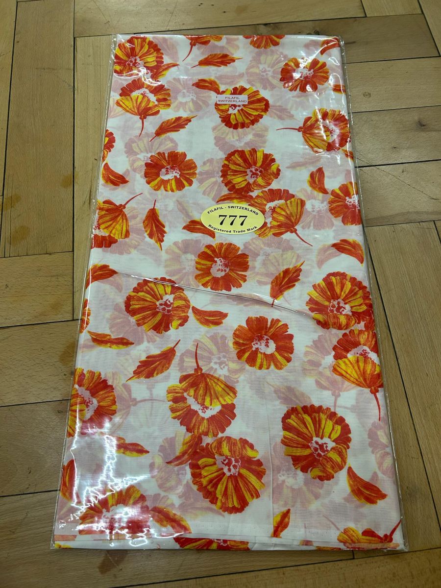 Boubous made in Switzerland - motifs floraux multicolores