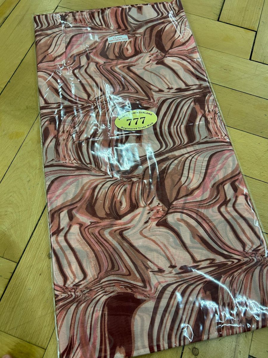 Boubous made in Switzerland - motifs floraux multicolores