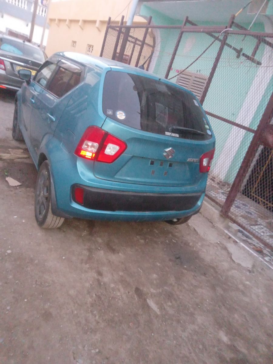 Voiture SUZUKI IGNIS 2020 avec moteur intact à vendre