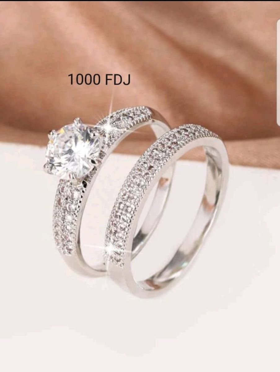 Bagues élégantes pour femme à petit prix , livraison gratuite