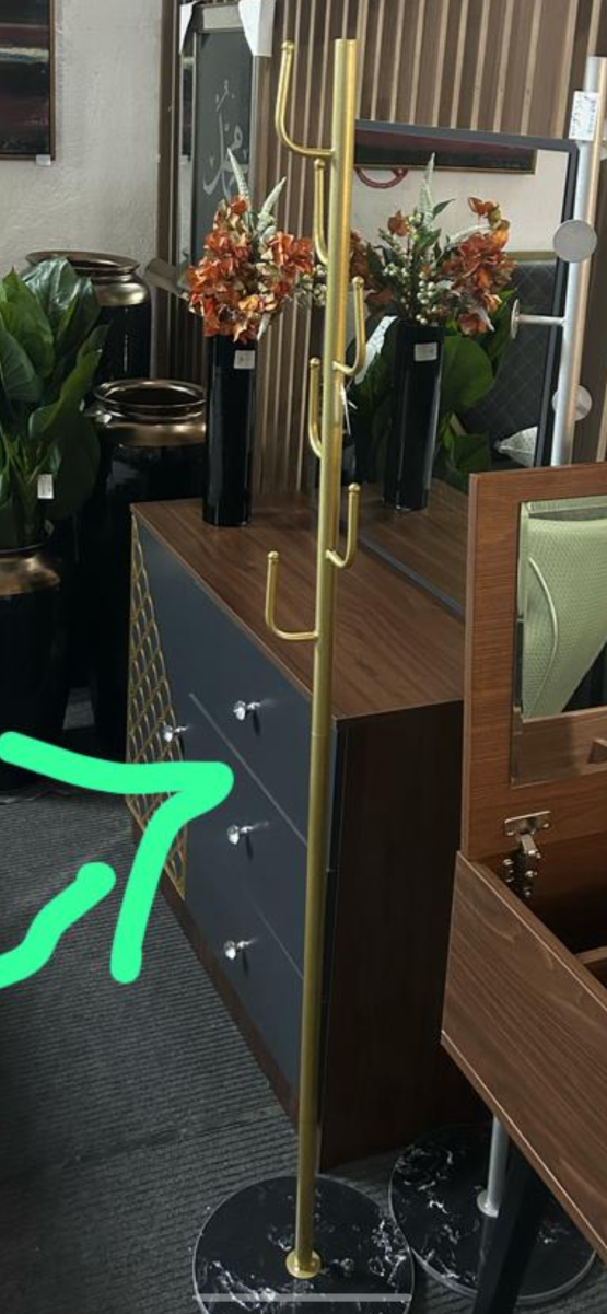 Ensemble de chambre à coucher design, neuf et complet