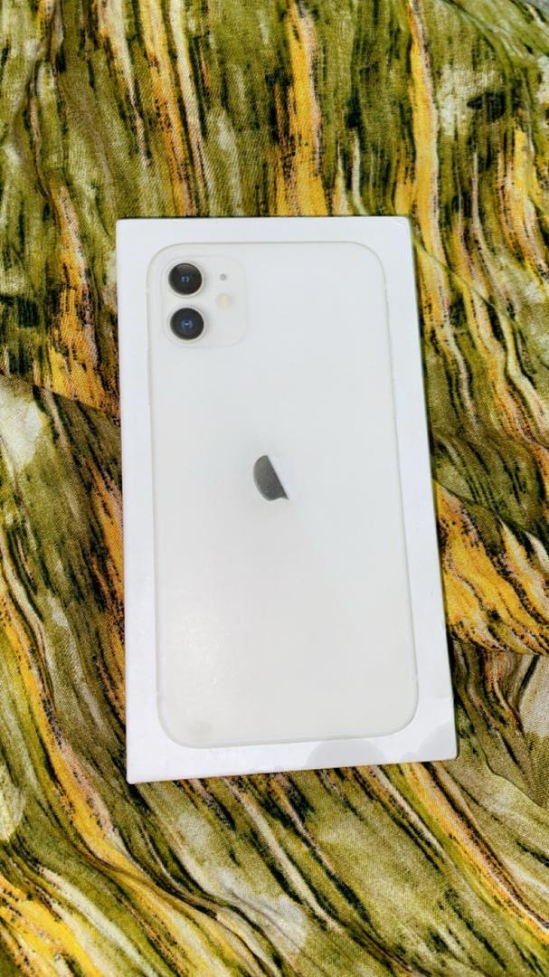 iPhone 11 Blanc, Excellent État
