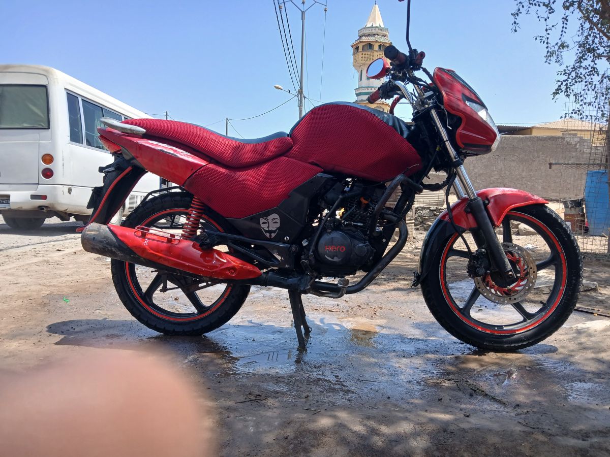 Hero Archiver bien entretenu à vendre