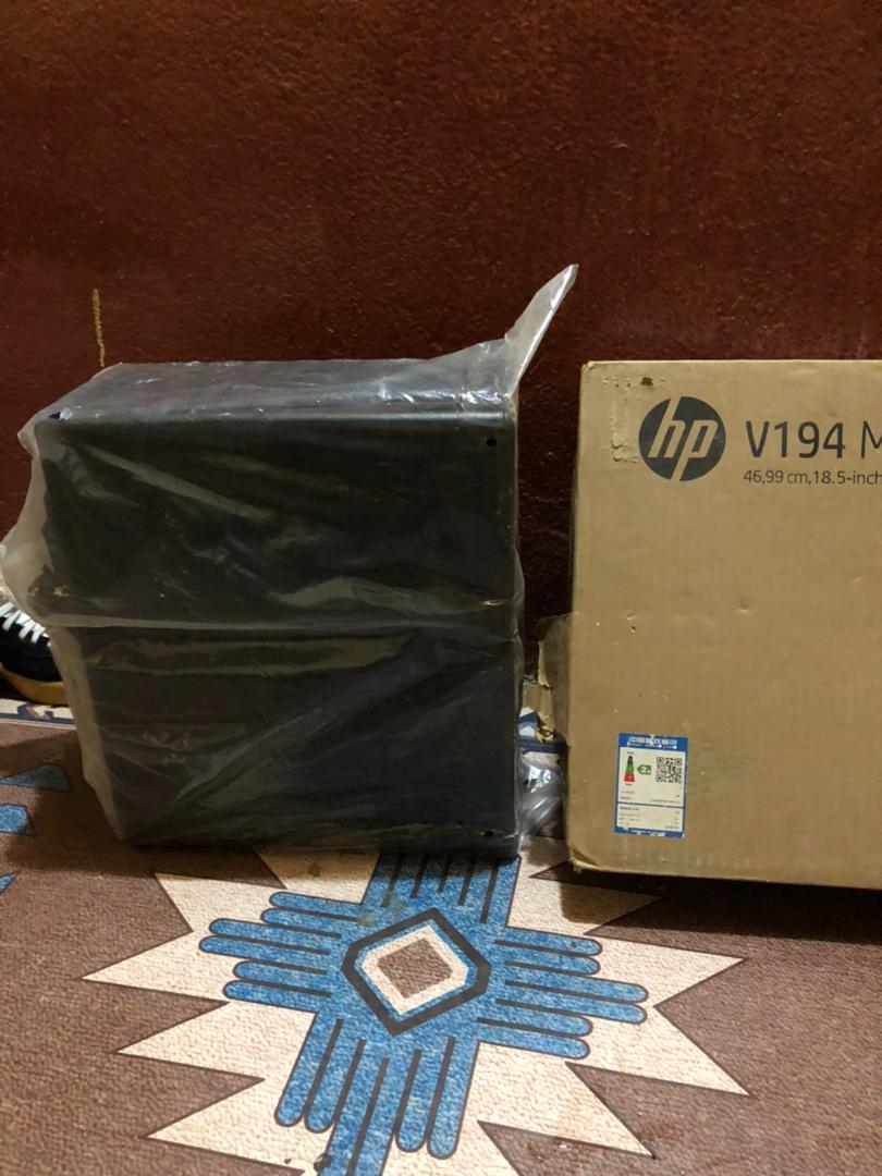 Ordinateur complet neuf HP V194 - 18,5 à prix imbattable