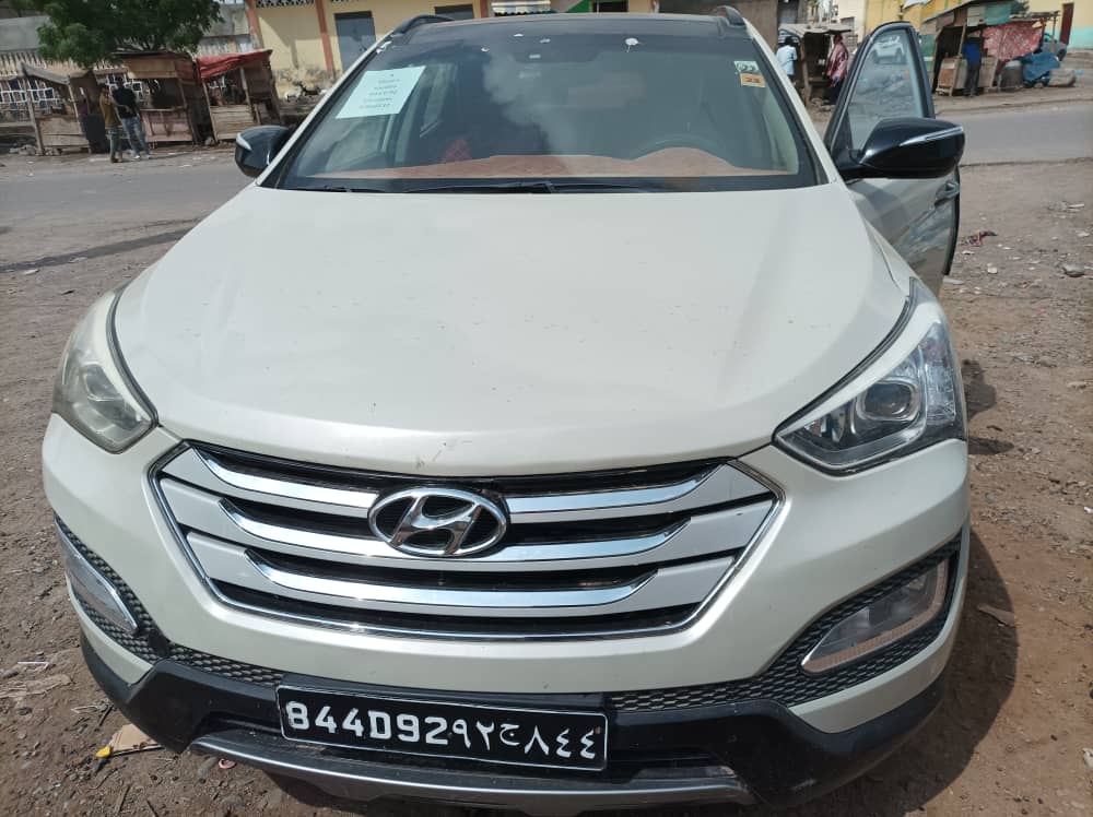 Hyundai Santa Fe 2014, 7 places, diesel, auto, bon état