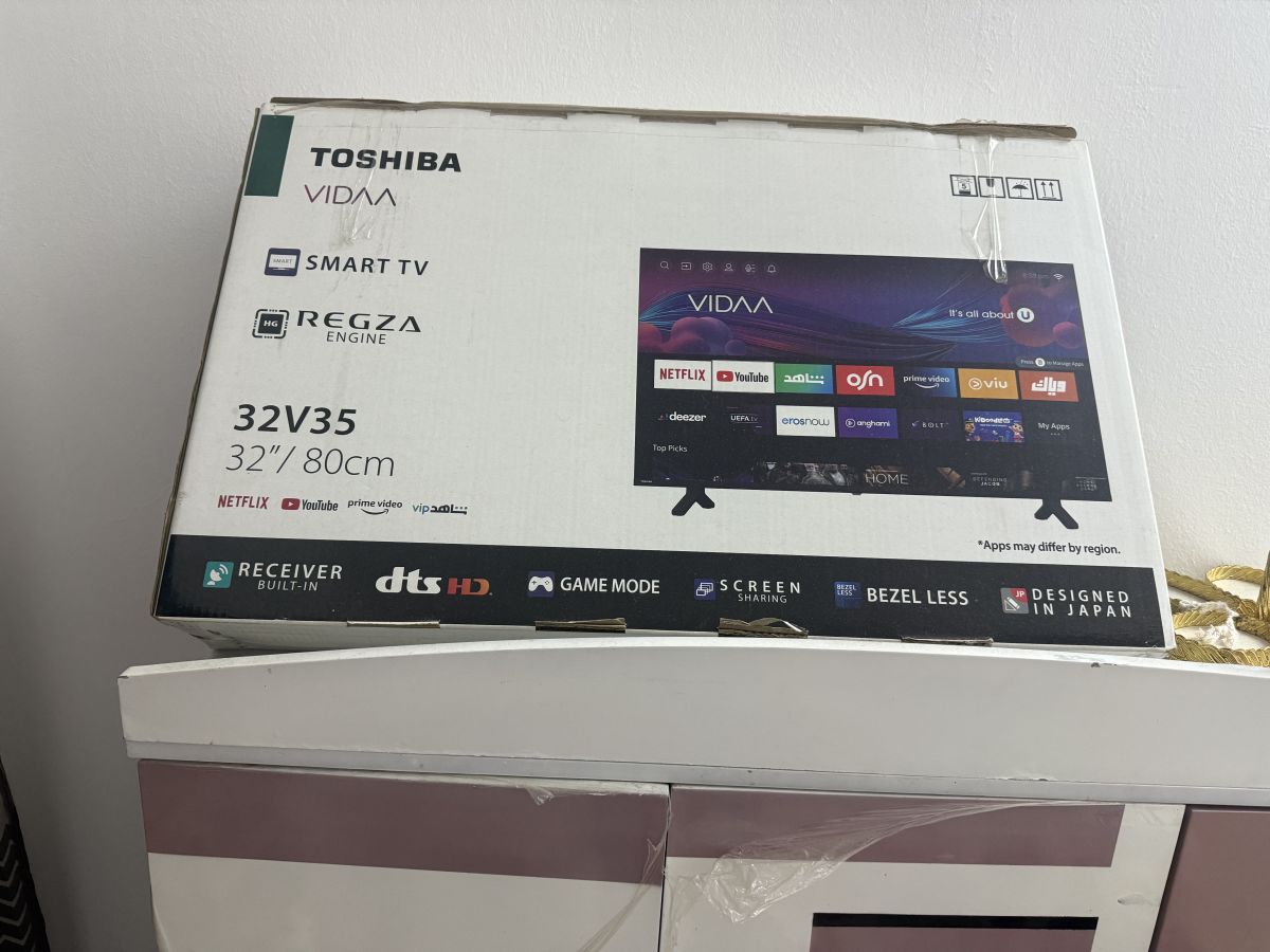 TV Toshiba 32 avec support mural, en excellent état