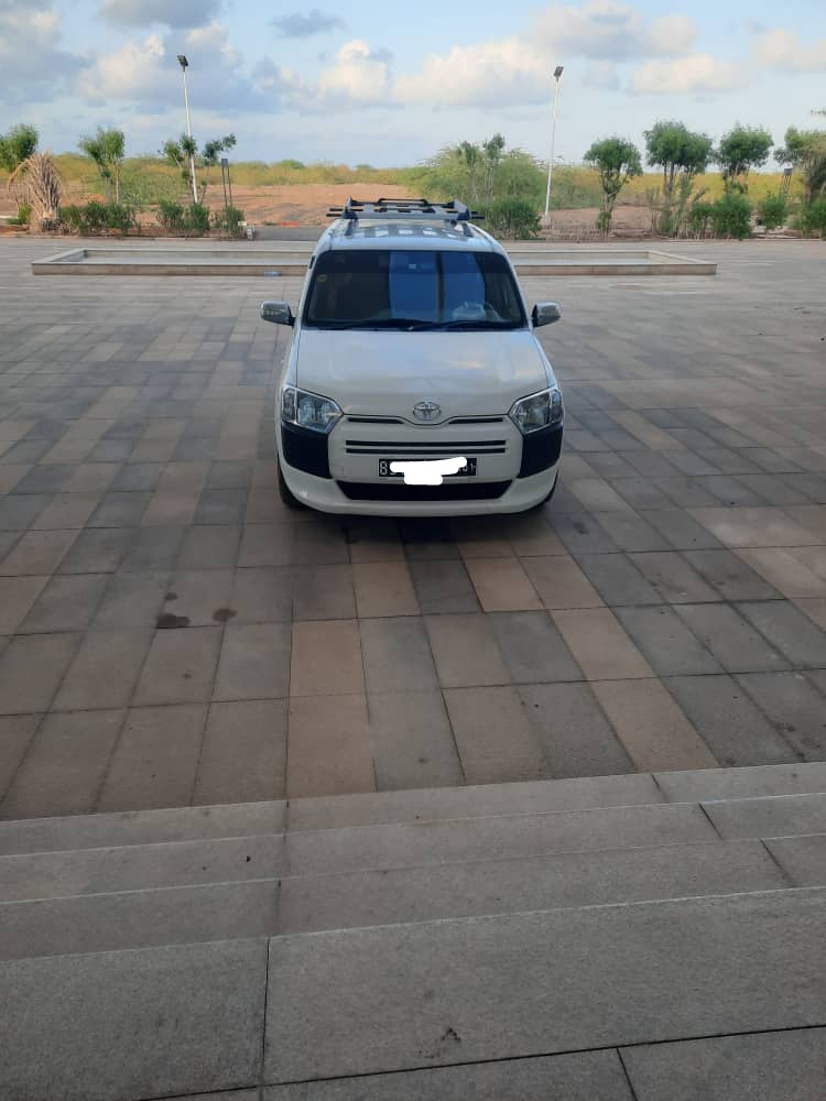 Toyota Probox Automatique, Essence, Climatiseur