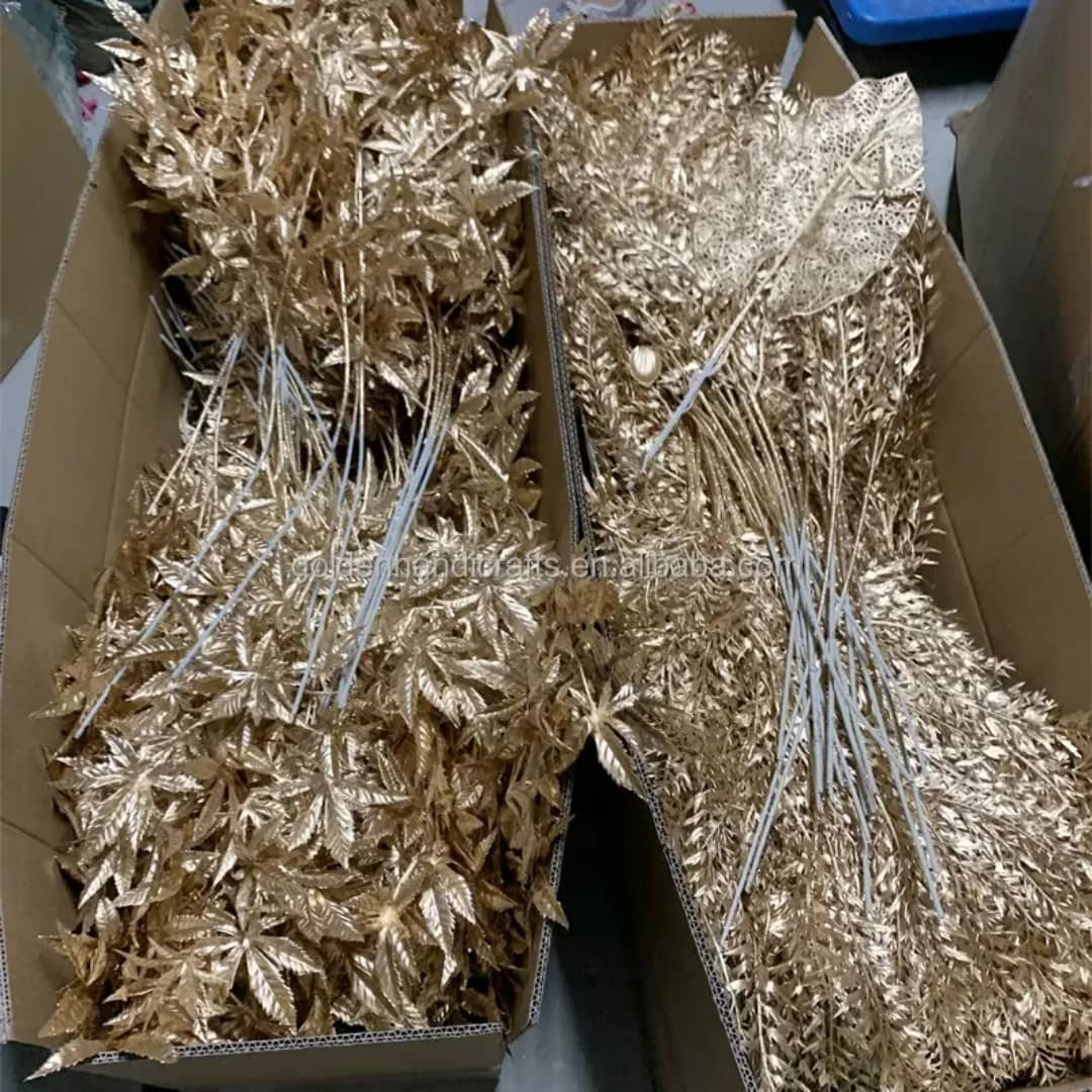 Tiges de fleurs artificielles à 700fr