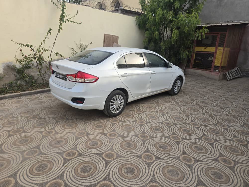 Toyota Belta , boîte automatique, climatisation efficace