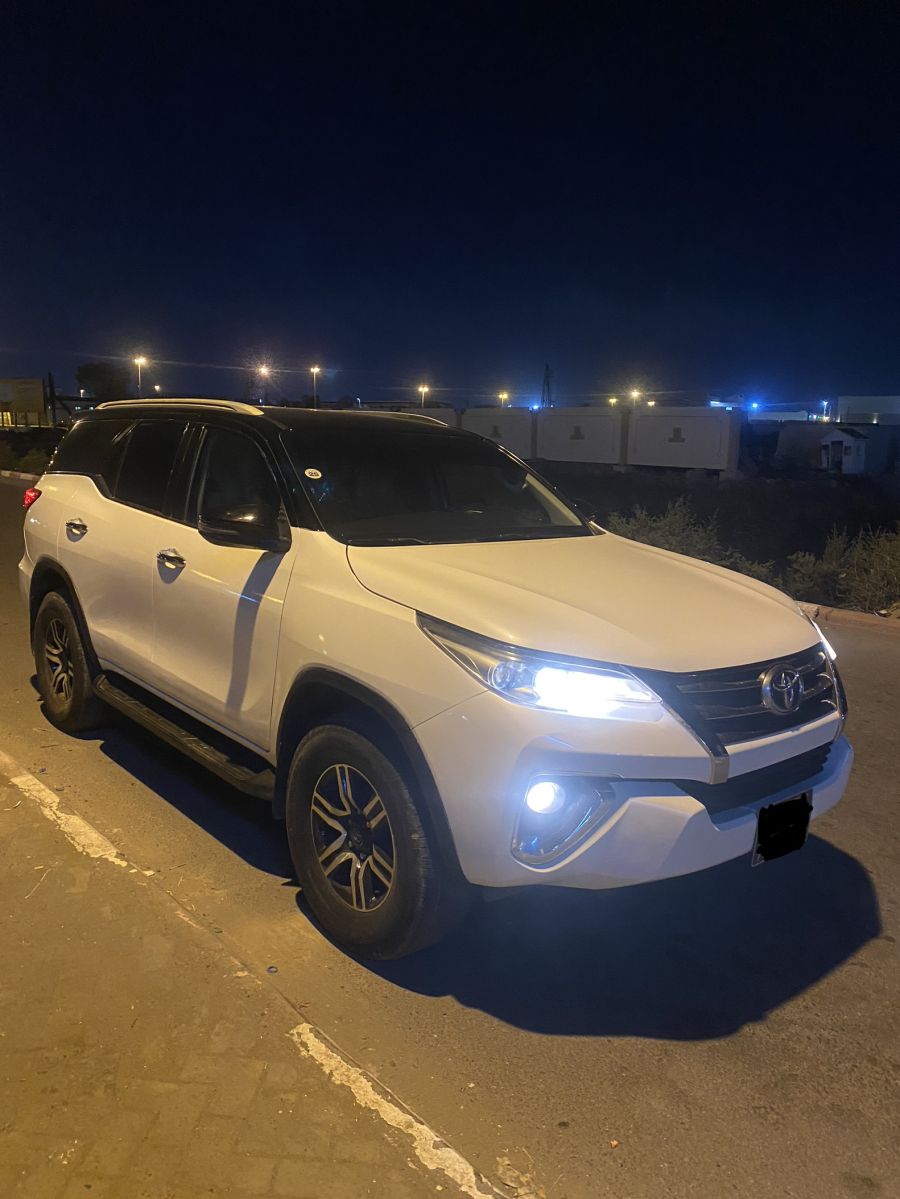 Toyota Fortuner 2019, diesel, boîte automatique, excellent état, climatisé