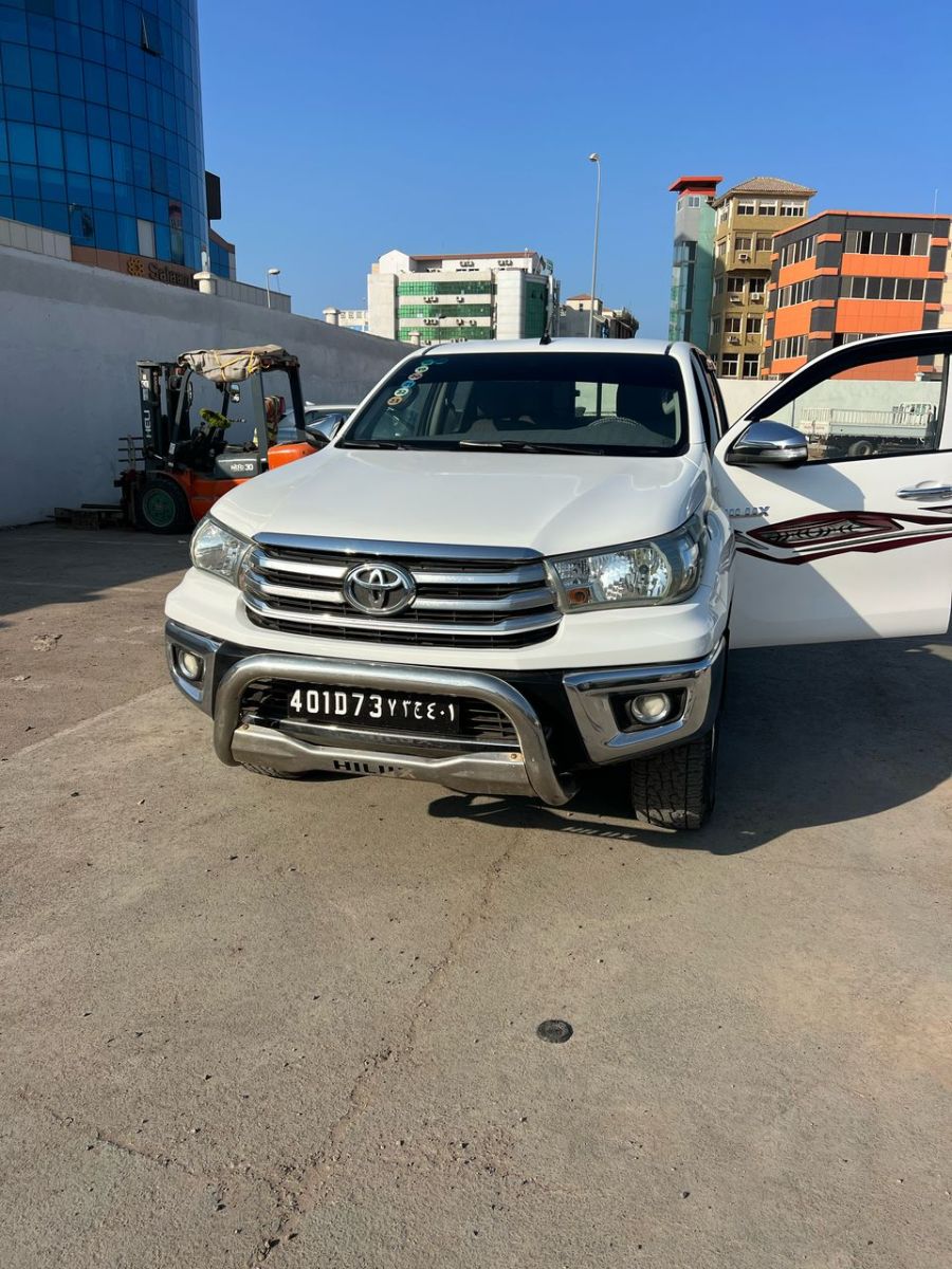 Toyota Hilux 2021, diesel, boîte automatique à louer ou à vendre