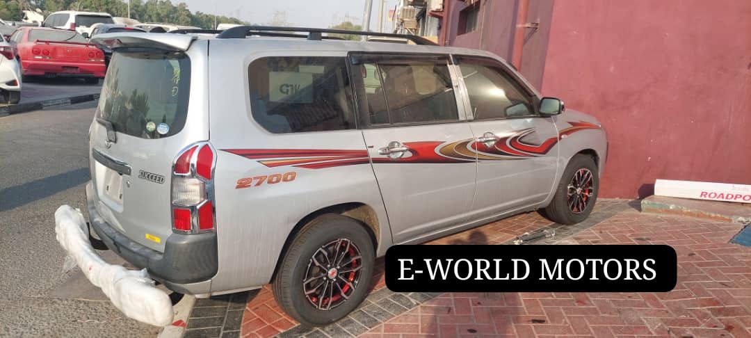 Toyota Probox 2017, automatique, essence, 30 000KM, climatisée