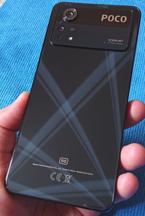 Smartphone POCO X4 Pro 5G, 256GB, 120Hz, 108MP, bon état, négociable