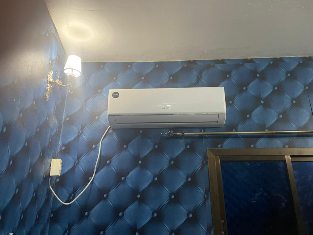 Climatiseur Split 2,5 Chevaux en excellent état - Puissant et efficace