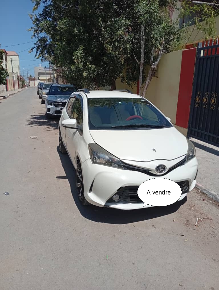Toyota Vitz 2016, essence, automatique, climatisée