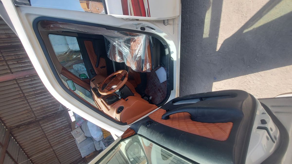 Toyota Probox 2018, essence, boîte Automatique, excellent état