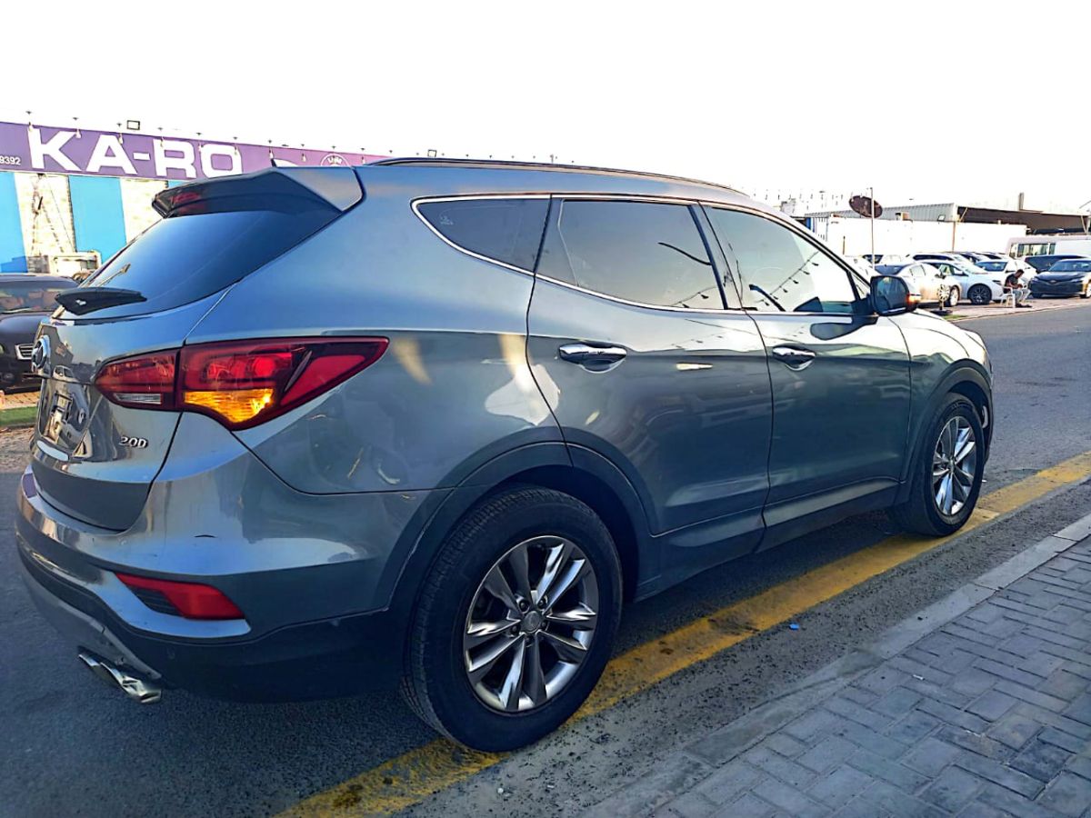 Hyundai Santa Fe 2018, excellent état, automatique, diesel
