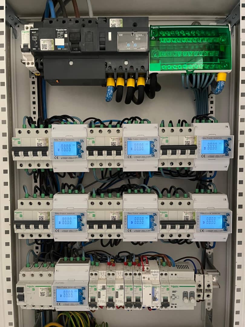 Travaux électriques BT/HT et installations courant faible - L\'Incandescence SARL