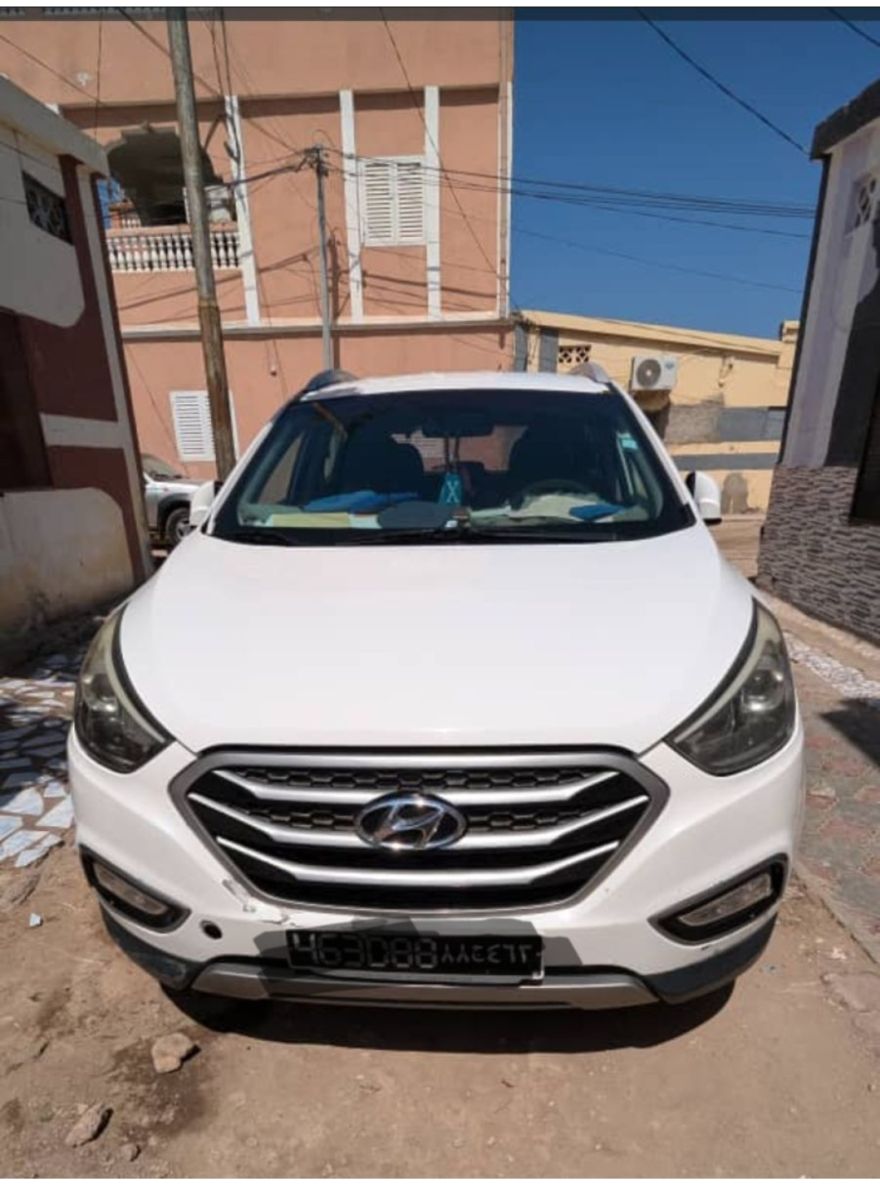 Hyundai Tucson 2014, SUV 4X4, boîte Automatique, parfait état