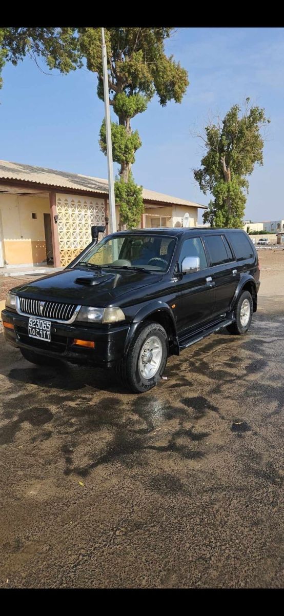 Mitsubishi Pajero Sport - Excellent état