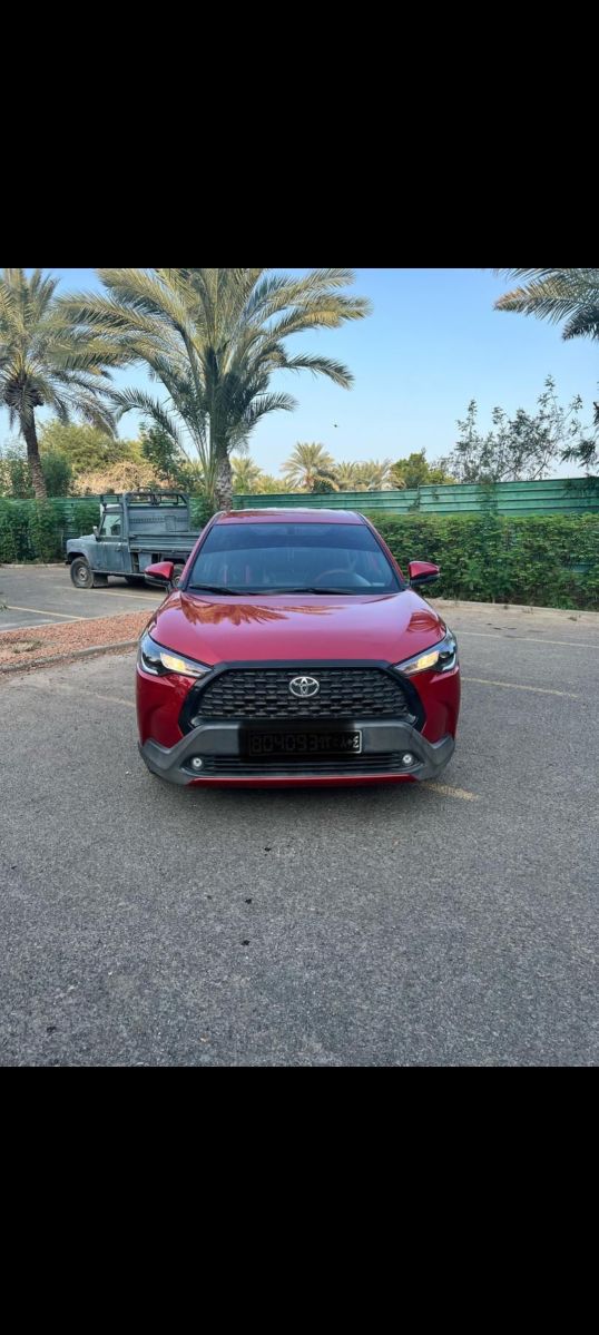 Toyota Cross 2021, essence, boîte automatique, économique