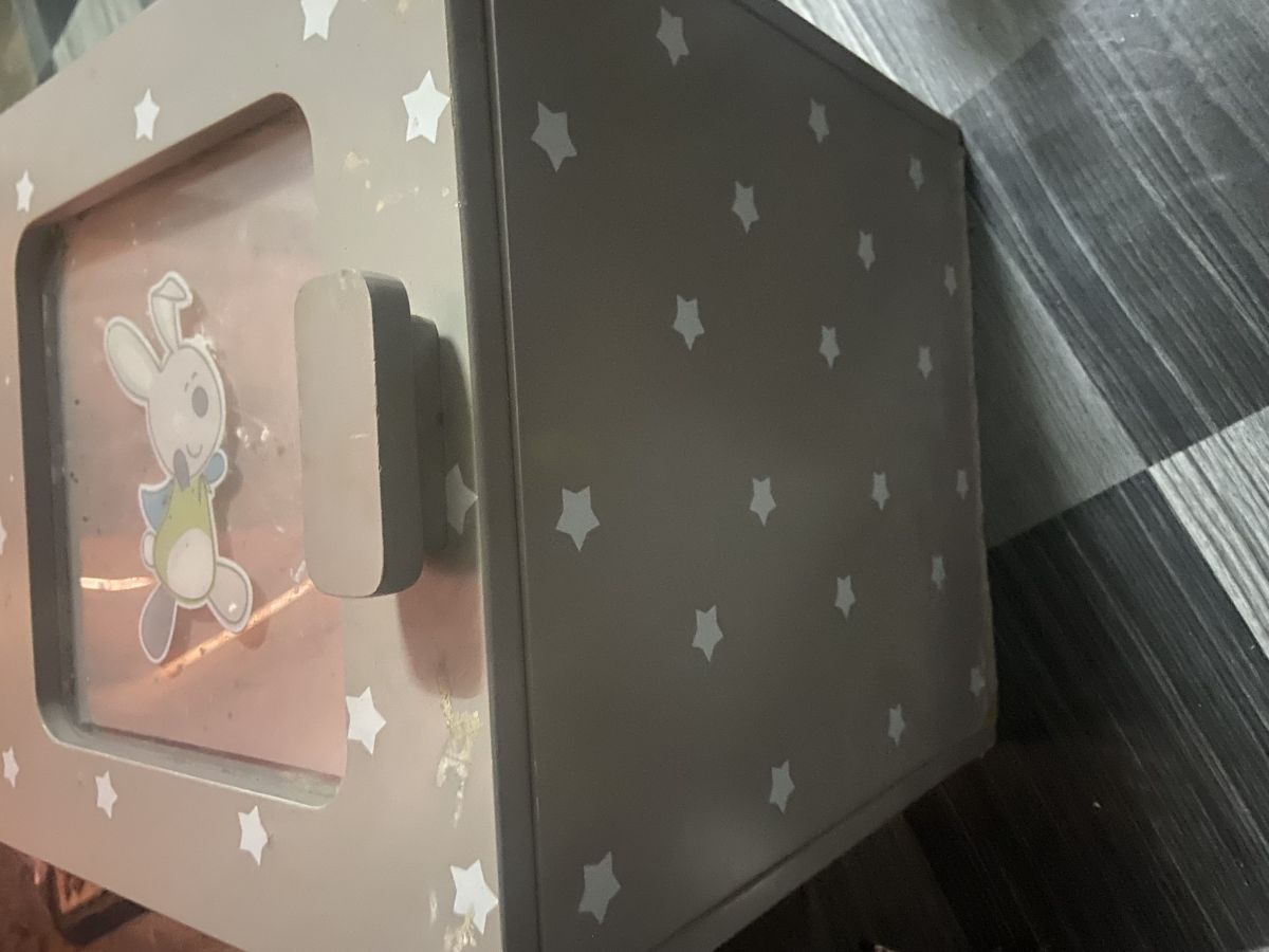 Boîte magique en bois