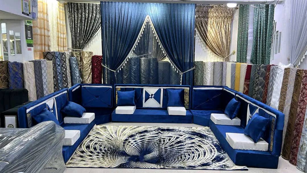 Salon d’angle 7 places en velours bleu - Neuf