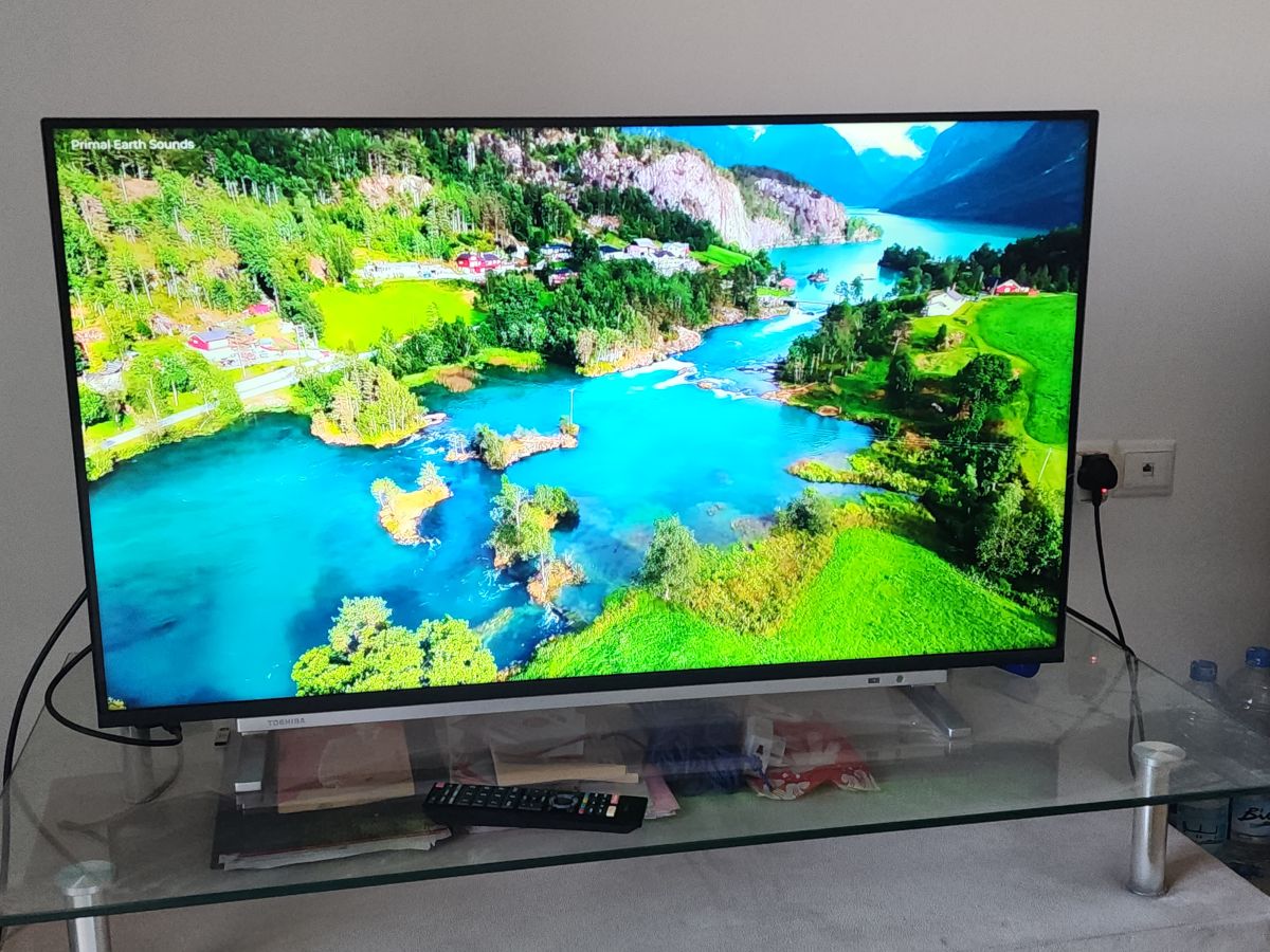 Téléviseur Toshiba 45, capacité de lecture et enregistrement multimédia