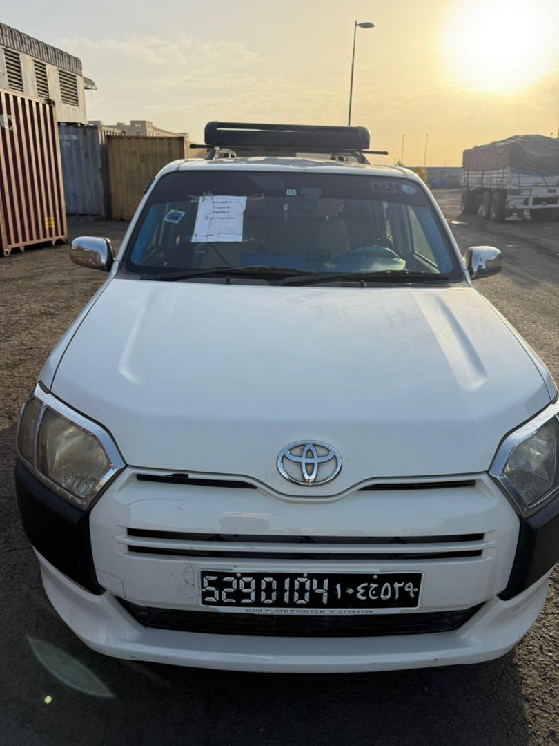 Toyota Probox en excellent état, boîte automatique - Économique et confortable