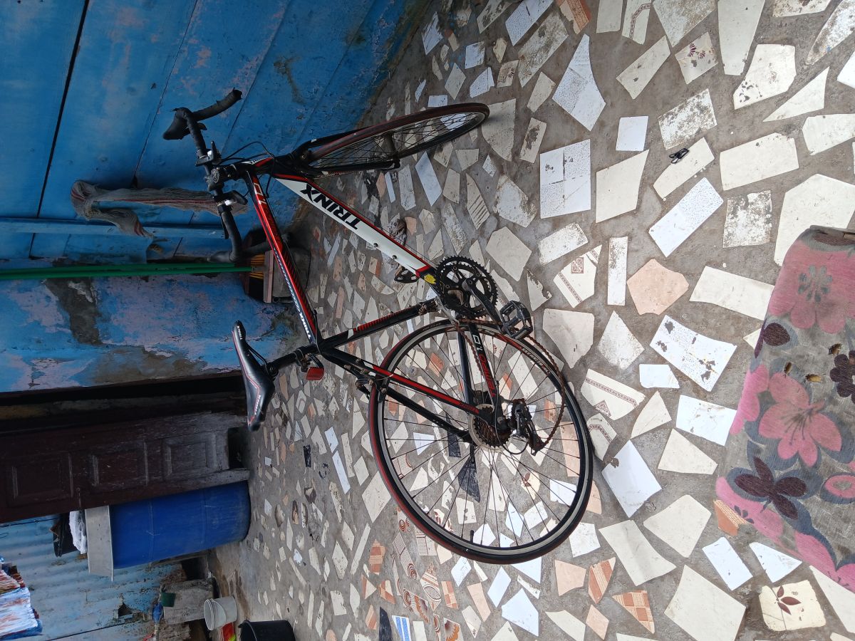 Vélo de course en excellent état