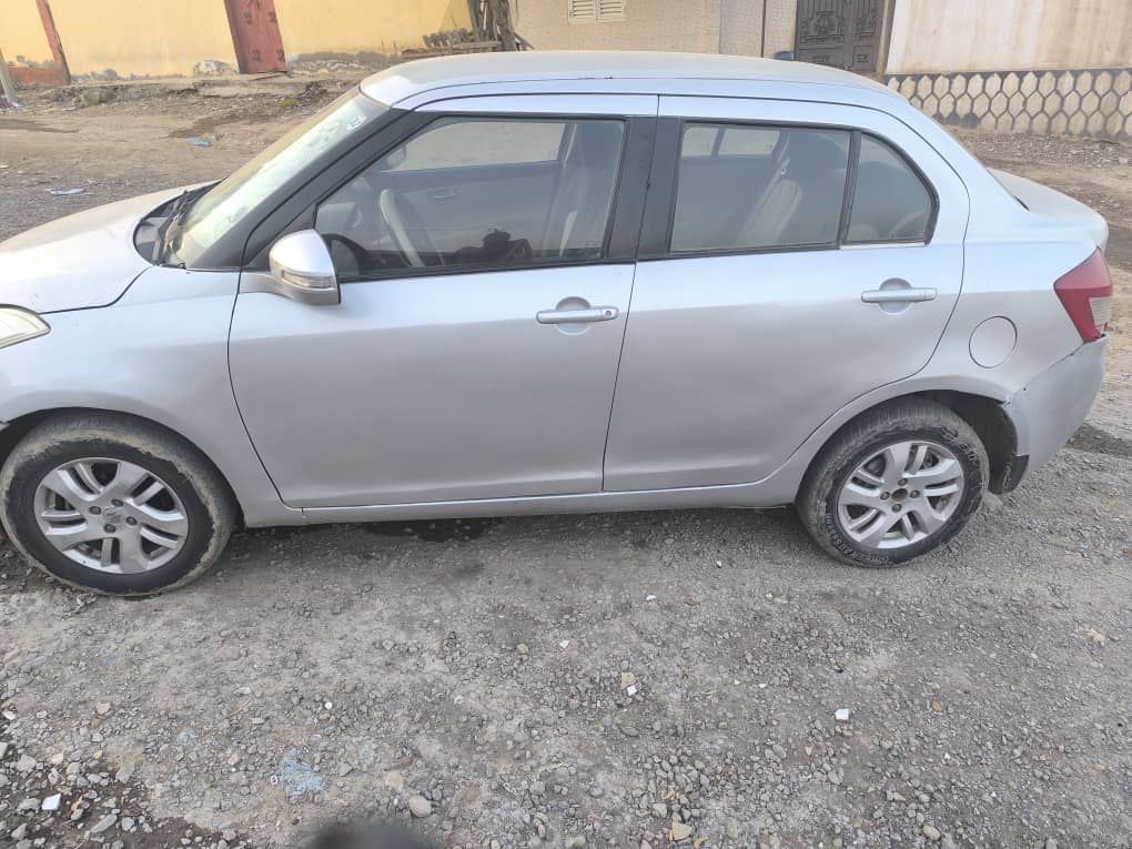 Suzuki Swift 2015, automatique, climatisation, bon état