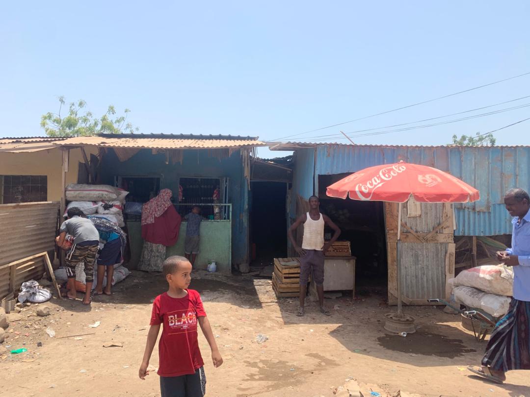 Maison F4 avec titre foncier à Cité Gargar