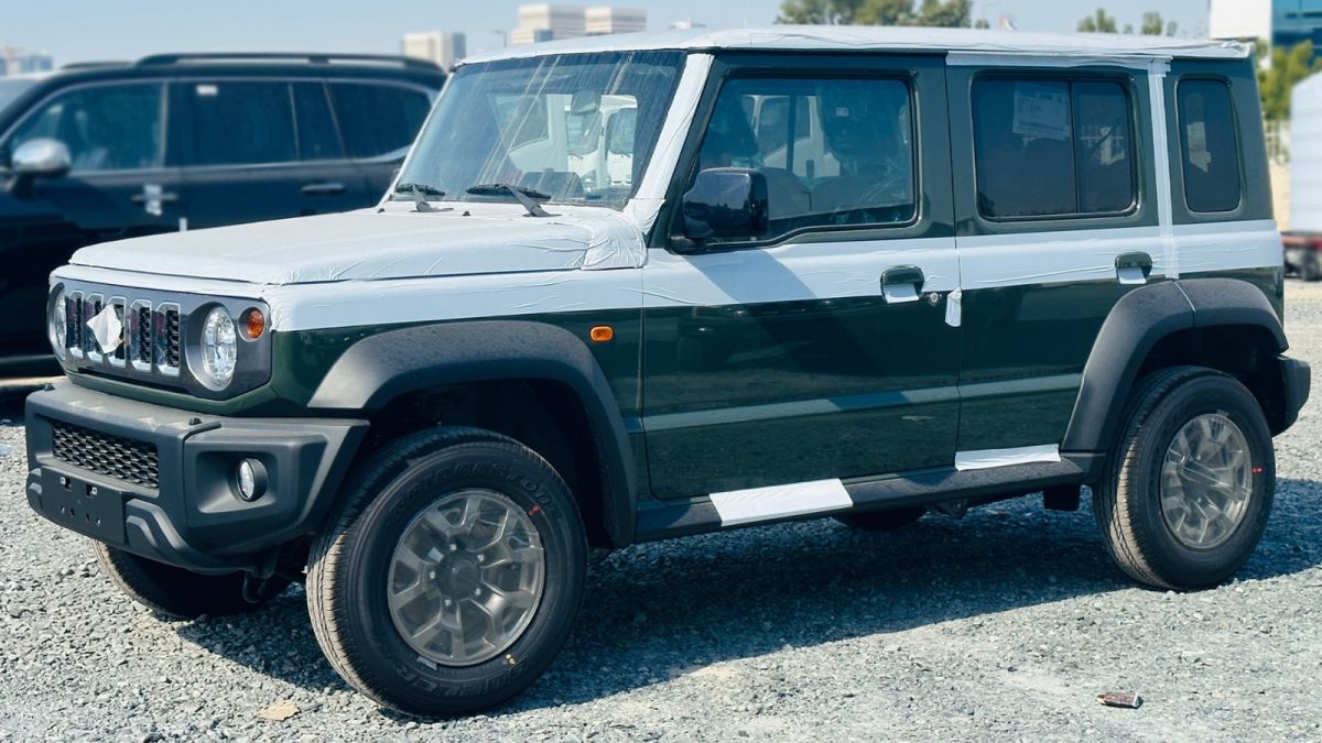 Suzuki Jimny 2025 5 portes, toutes options