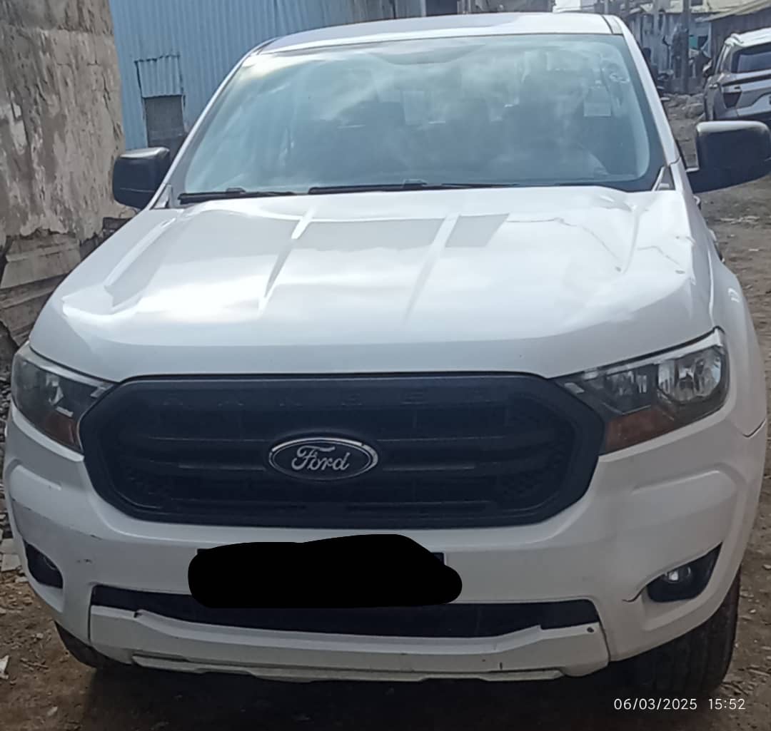 Ford Pickup, clim intégré, bluetooth, carplay, Android Auto