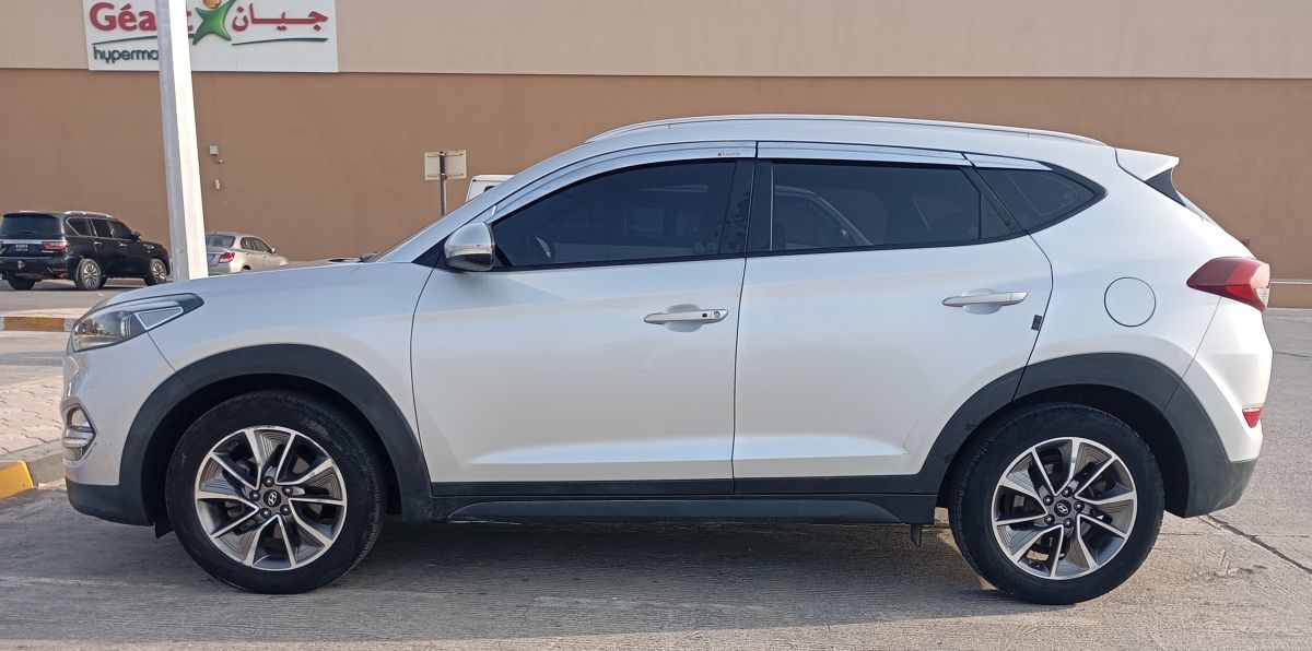 Hyundai All New Tucson 2018 – Full Option