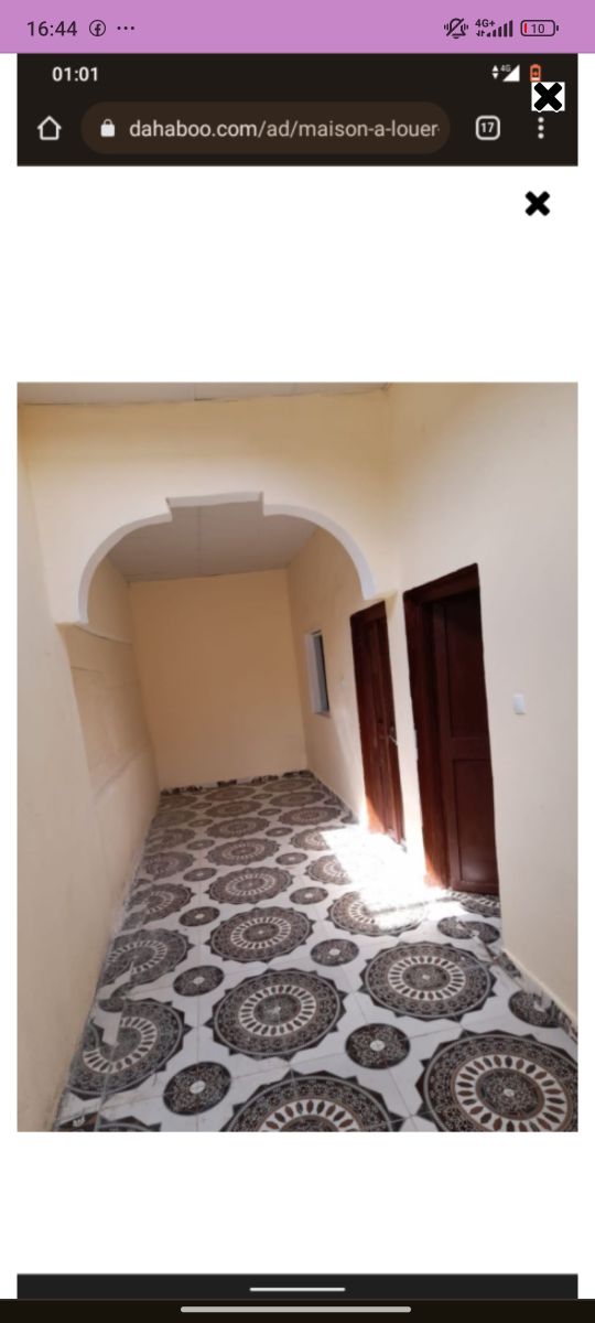 Maison F2 à louer à Balballa 10, proche école avec cuisine et toilette