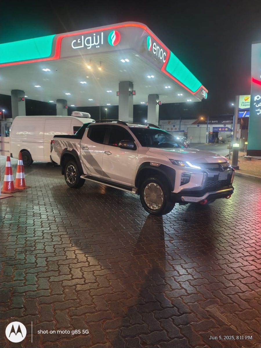 Mitsubishi L200 Sportero 2023 NEUVE, Full Option & Automatique à Djibouti