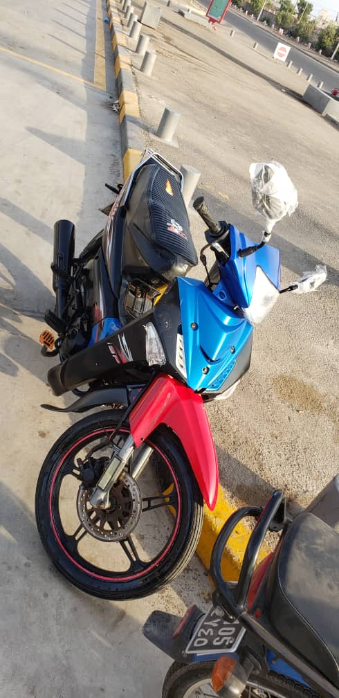 Moto 110 en parfait état