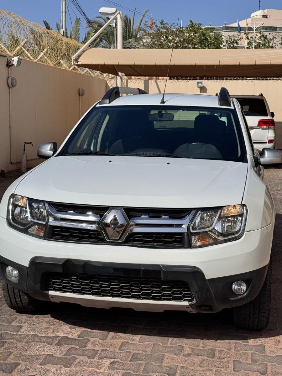 Renault Duster Essence, transmission manuelle, climatisation, 24 000 km