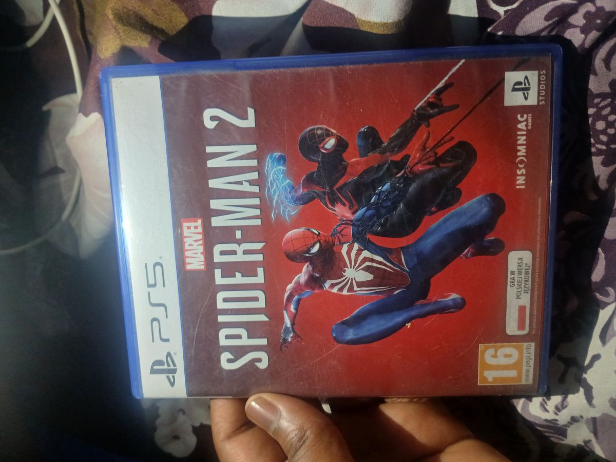 Spider Man 2 pour PS5 en parfait état
