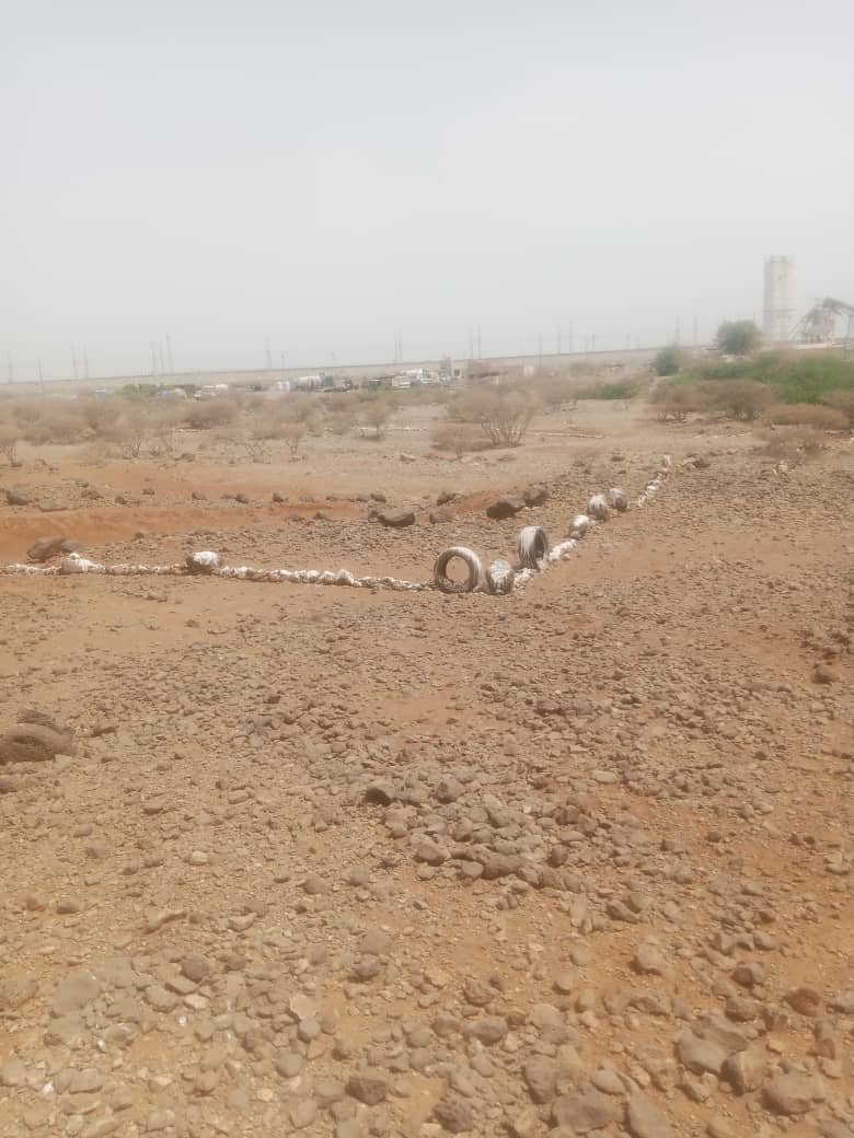 Terrain à Nagad près de la gare