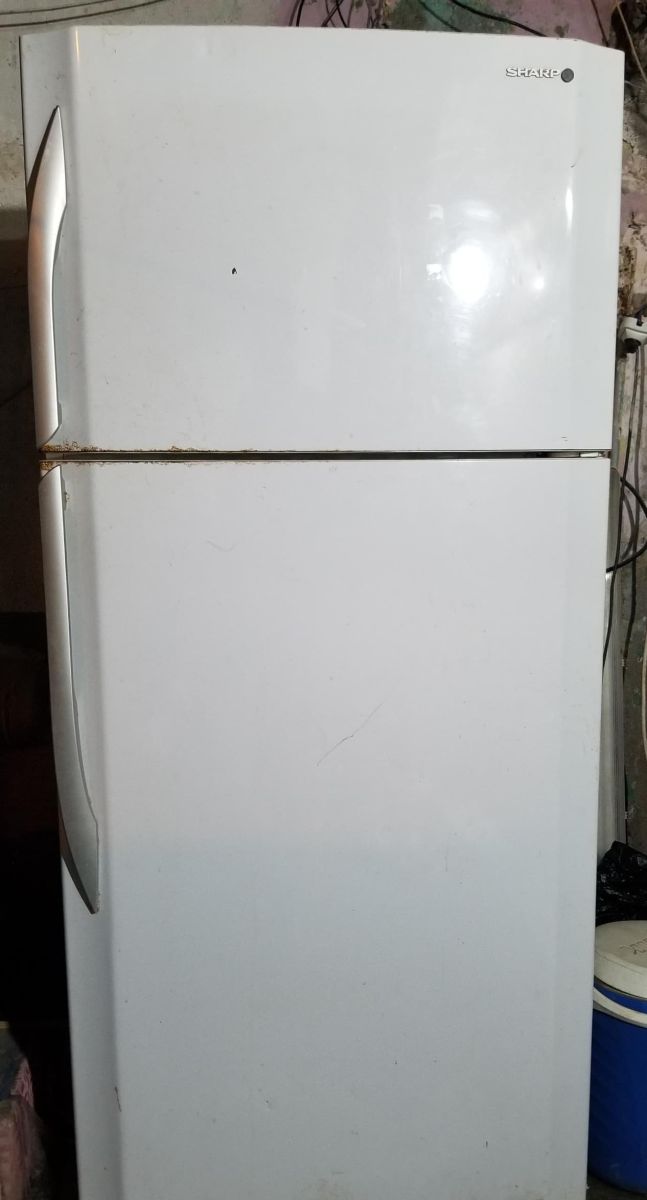 Réfrigérateur d\'occasion en excellent état - Livraison incluse