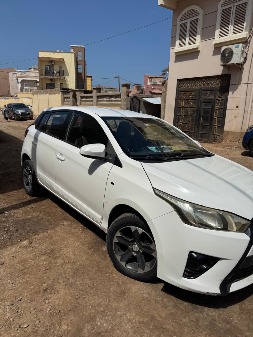 Toyota Yaris 2015, climatisation, bon état