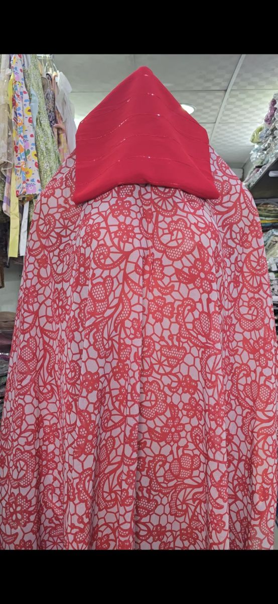 Dirac neufs avec foulard assorti – Plusieurs modèles